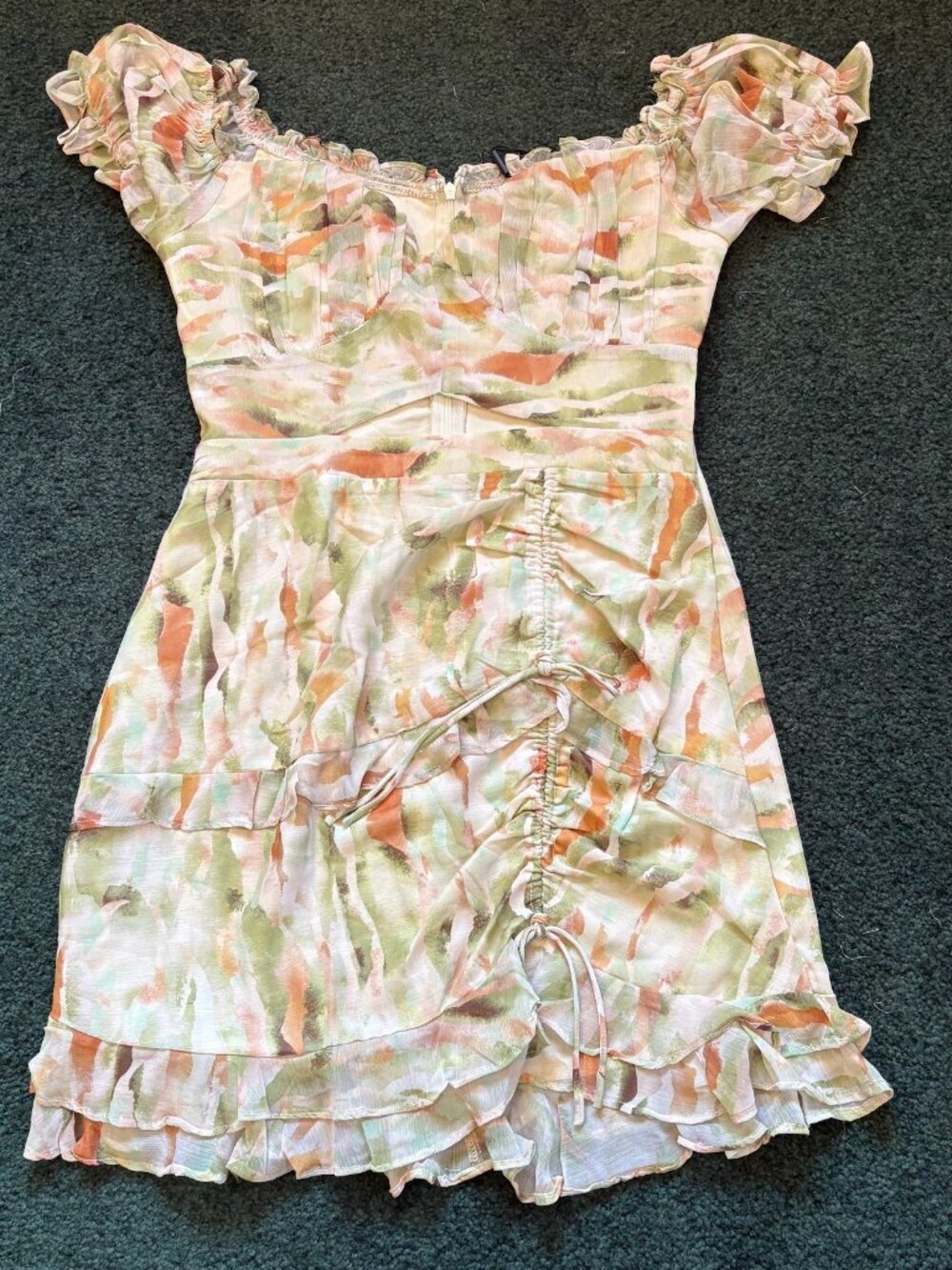 NET Hello Molly Selfie Leslie Floral Puff Sleeve Dress Mini Cut Out Watercolors - Picture 2 of 14